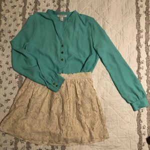 Pastel Teal flowy silky long sleeve blouse - M